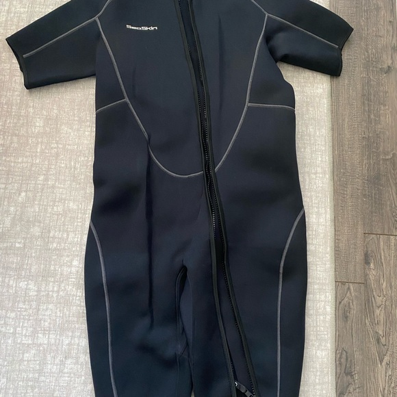 Seaskin Aquatic Suit - Picture 1 of 3